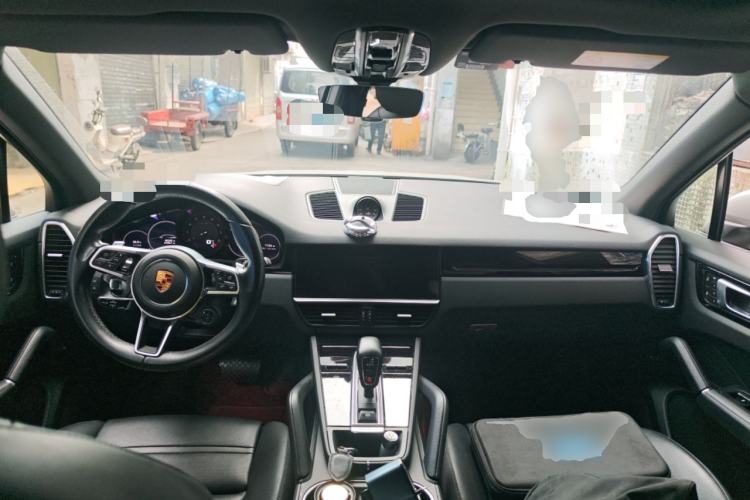 Used Porsche Cayenne 2020 Cayenne S 2.9T Center Console