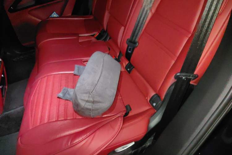 Used Porsche Cayenne 2020 Cayenne S 2.9T Left Rear Seat