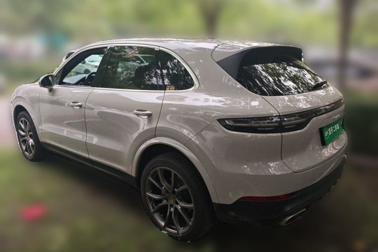 Used Porsche Cayenne 2020 Cayenne S 2.9T Rear Left 45 Deg