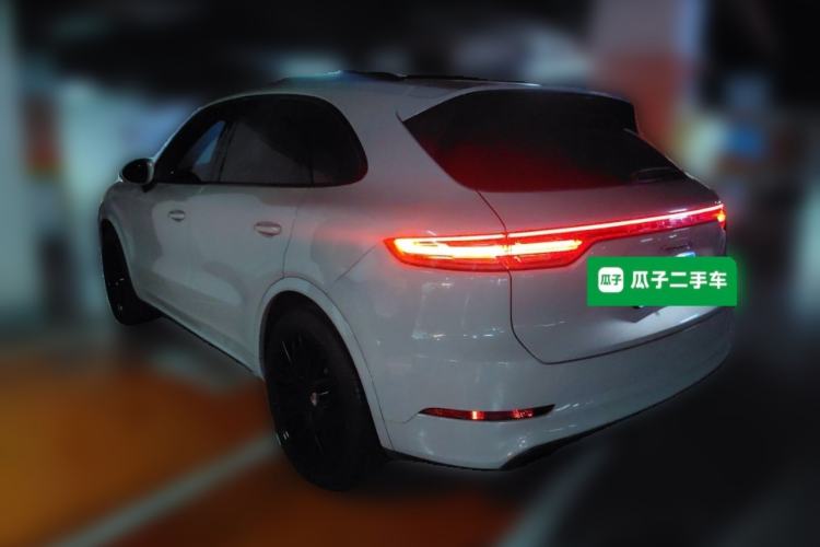 Used Porsche Cayenne 2020 Cayenne S 2.9T Rear Left 45 Deg
