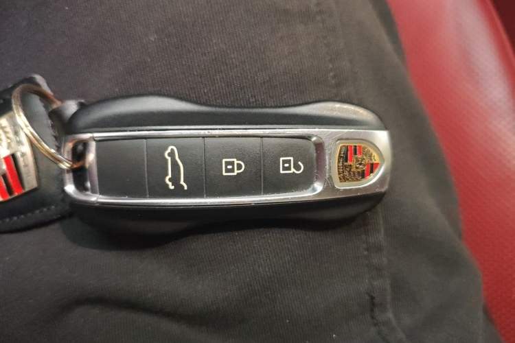 Used Porsche Cayenne 2020 Cayenne S 2.9T Vehicle Key