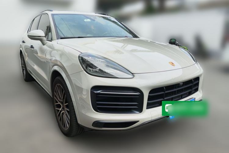 Used Porsche Cayenne 2020 Cayenne S 2.9T Front Right 45 Deg