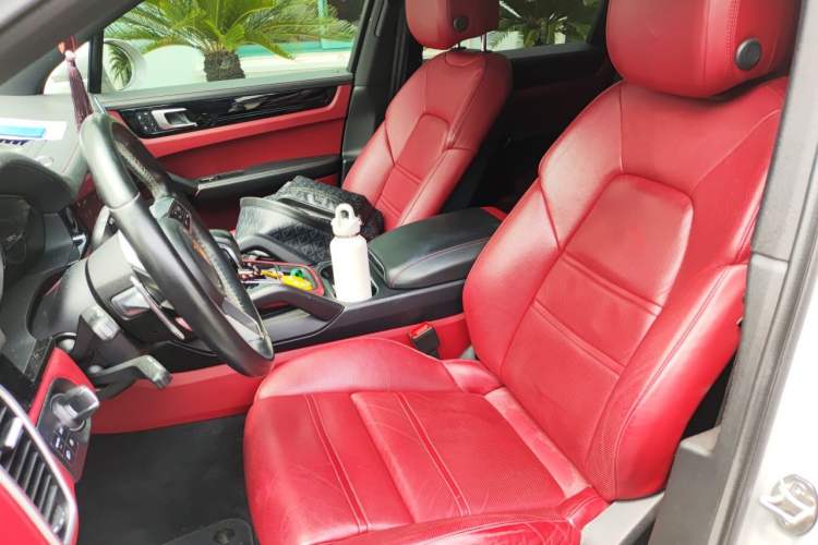 Used Porsche Cayenne 2020 Cayenne S 2.9T Left Front Seat