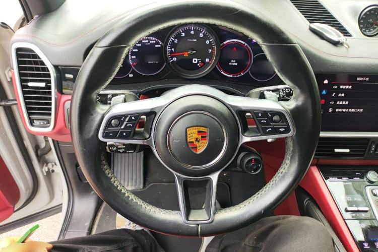 Used Porsche Cayenne 2020 Cayenne S 2.9T Steering Wheel