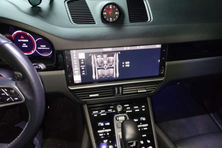 Used Porsche Cayenne 2020 3.0T Standard Version US Specification Audio And AC Panel