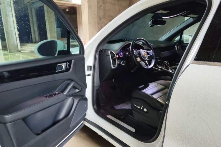 Used Porsche Cayenne 2020 3.0T Standard Version US Specification Driver Seat