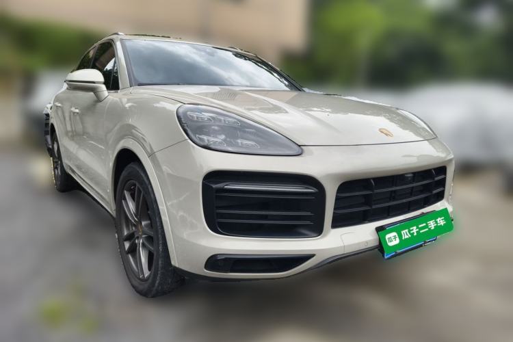 Used Porsche Cayenne 2020 Cayenne S 2.9T Front Right 45 Deg