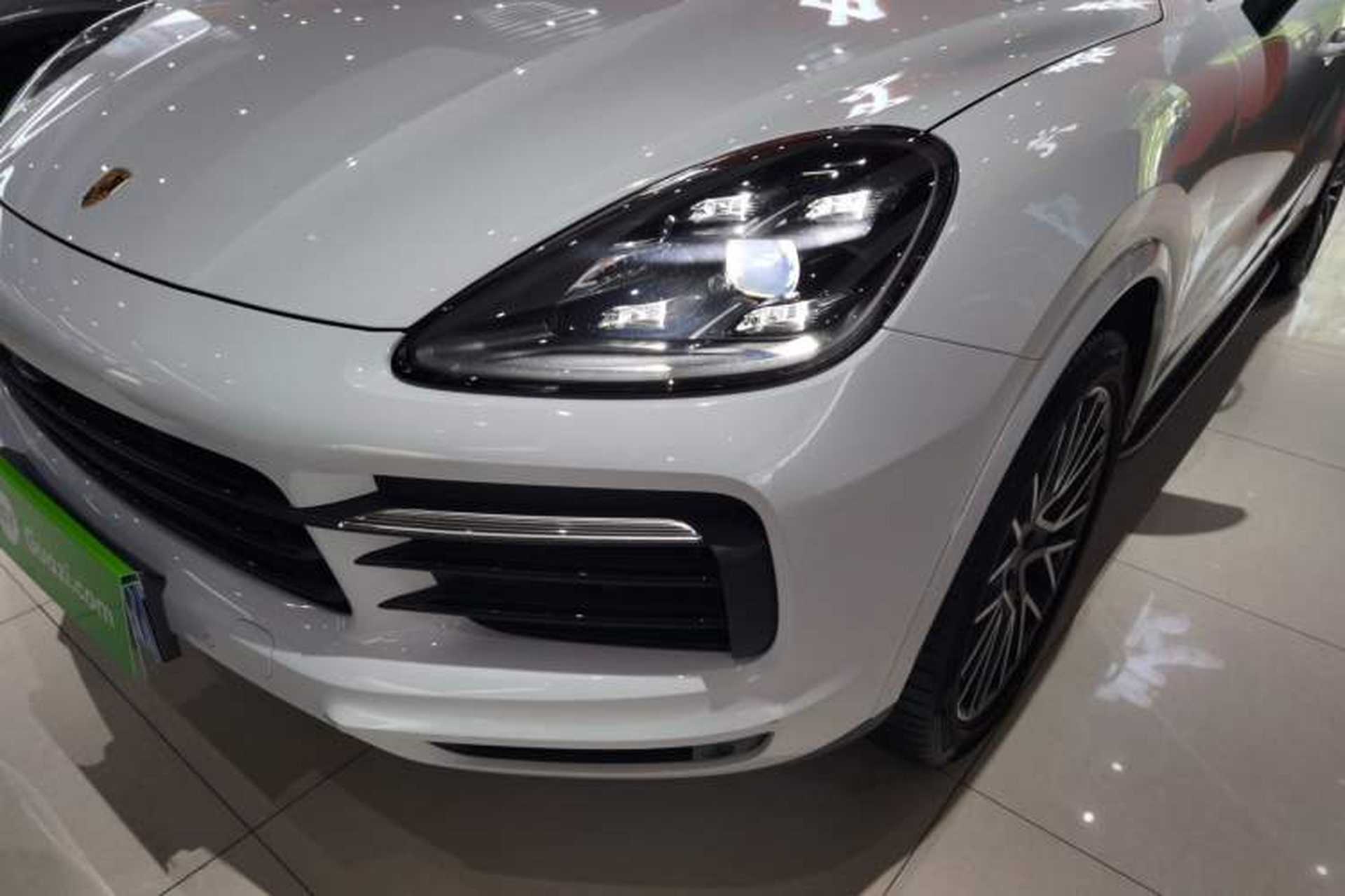 Used Porsche Cayenne 2020 3.0T Standard Version US Specification Left Front Headlight