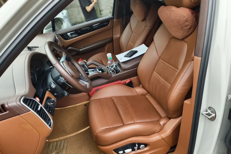 Used Porsche Cayenne 2020 Cayenne S 2.9T Left Front Seat