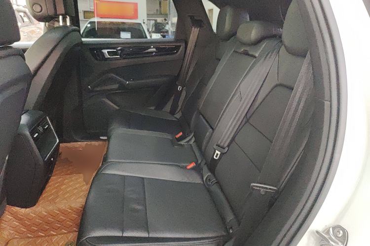 Used Porsche Cayenne 2020 3.0T Standard Version US Specification Left Rear Seat