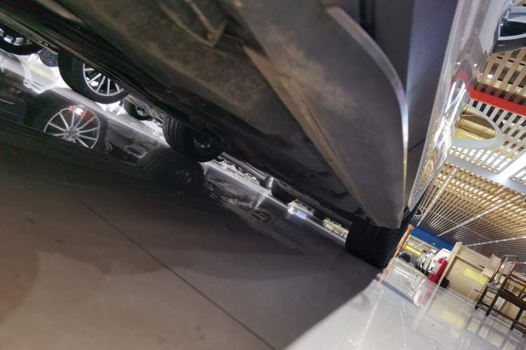 Used Porsche Cayenne 2020 3.0T Standard Version US Specification Left Side Sill
