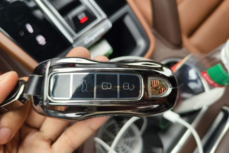 Used Porsche Cayenne 2020 Cayenne S 2.9T Vehicle Key