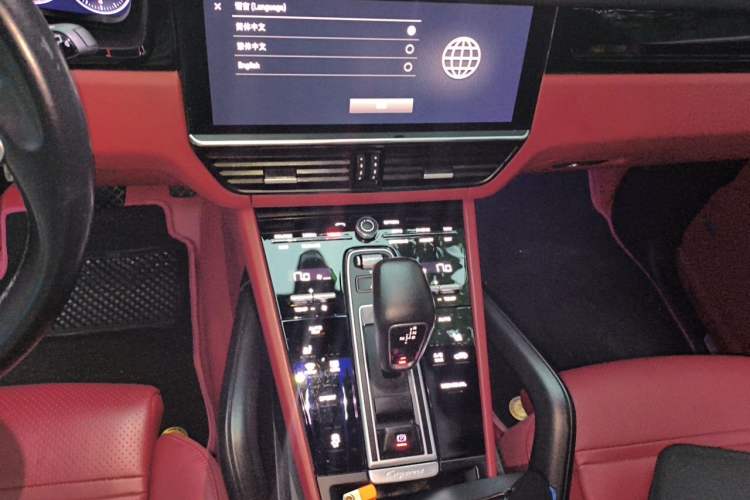 Used Porsche Cayenne 2021 3.0T U.S. specification Audio And AC Panel