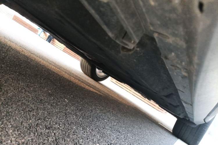 Used Porsche Cayenne  Chassis Front Left