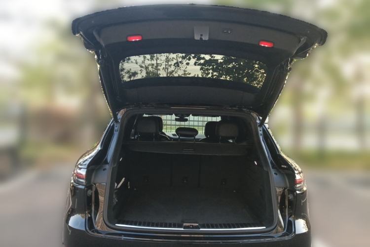 Used Porsche Cayenne  Trunk