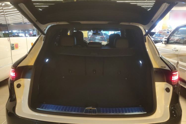 Used Porsche Cayenne 2021 3.0T U.S. specification Trunk