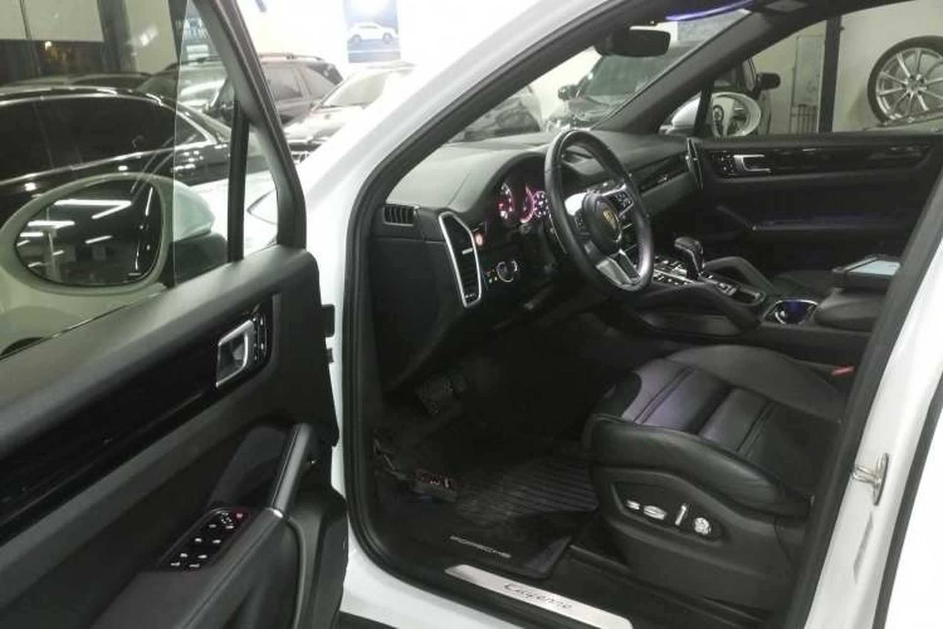 Used Porsche Cayenne 2021 3.0T U.S. specification Driver Seat