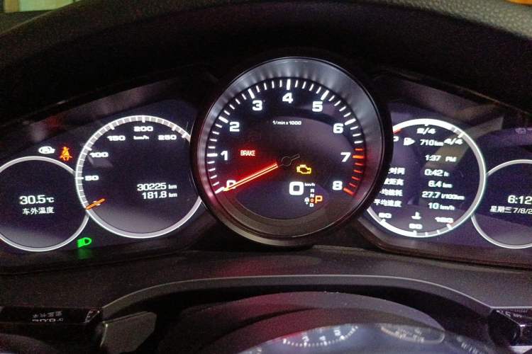 Used Porsche Cayenne 2021 3.0T U.S. specification Instrument Cluster