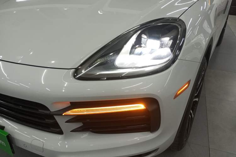 Used Porsche Cayenne 2021 3.0T U.S. specification Left Front Headlight