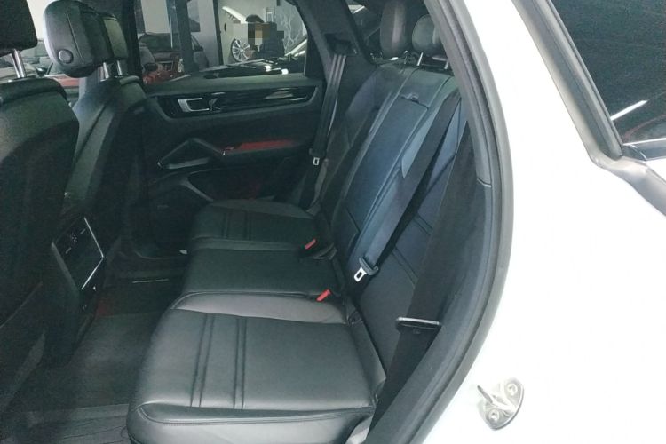 Used Porsche Cayenne 2021 3.0T U.S. specification Left Rear Seat