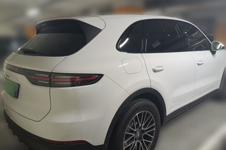 Used Porsche Cayenne 2021 3.0T U.S. specification Rear Right 45 Deg