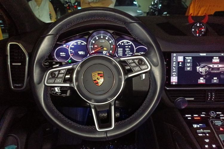 Used Porsche Cayenne 2021 3.0T U.S. specification Steering Wheel