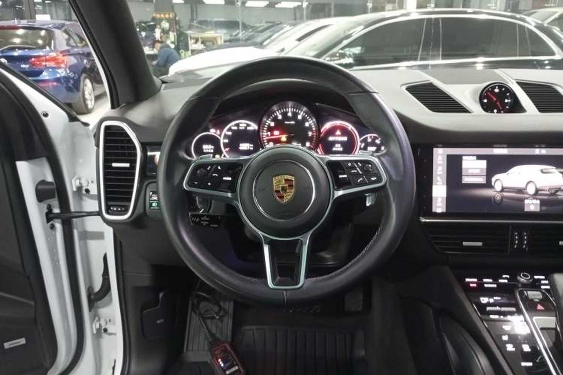 Used Porsche Cayenne 2021 3.0T U.S. specification Steering Wheel