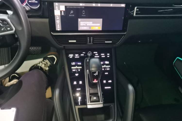 Used Porsche Cayenne 2022 3.0T US Spec Audio And AC Panel