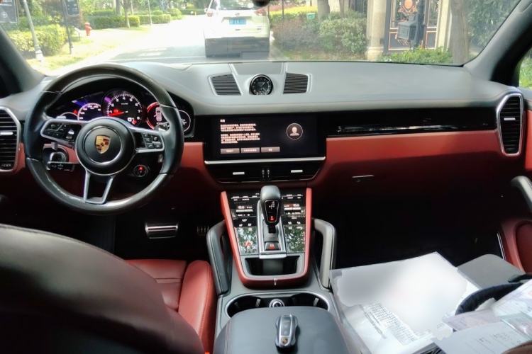 Used Porsche Cayenne  Center Console