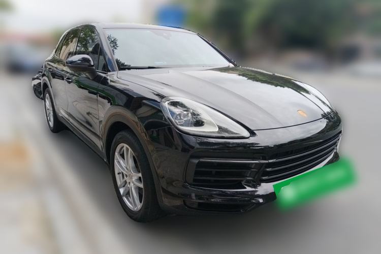 Used Porsche Cayenne 2022 Cayenne 3.0T Platinum Edition Front Right 45 Deg