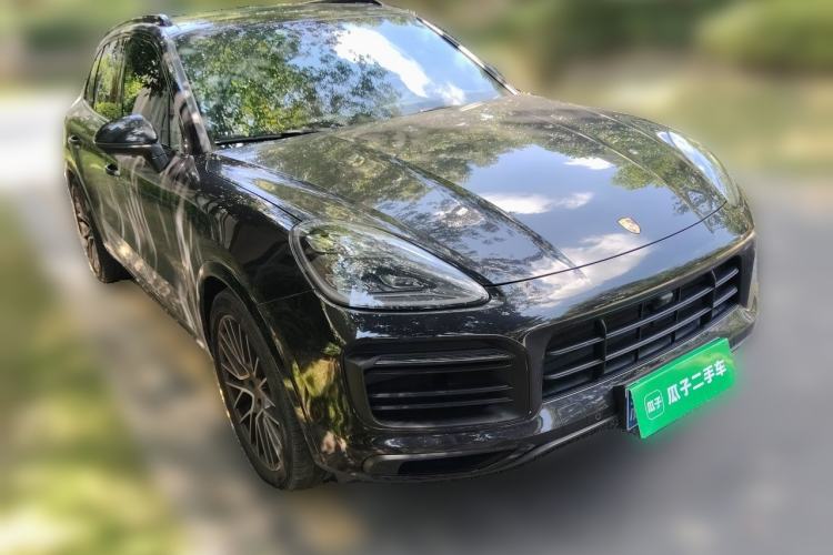 Used Porsche Cayenne  Front Right 45 Deg