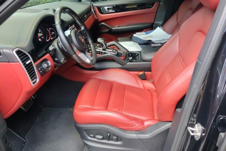 Used Porsche Cayenne  Left Front Seat