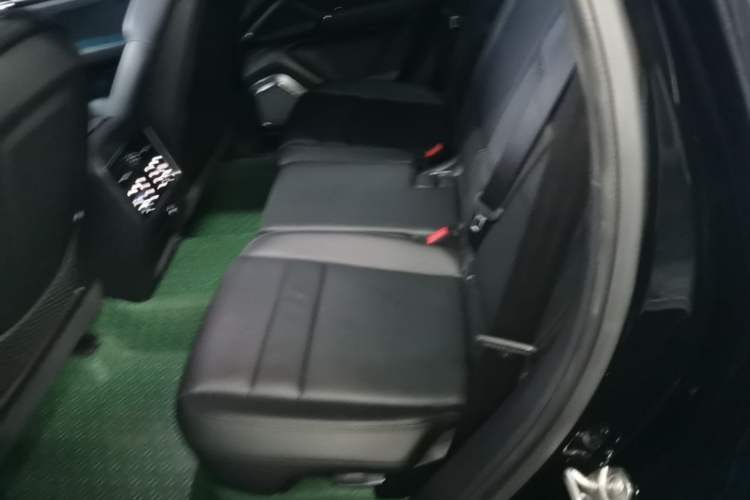 Used Porsche Cayenne 2022 3.0T US Spec Left Rear Seat