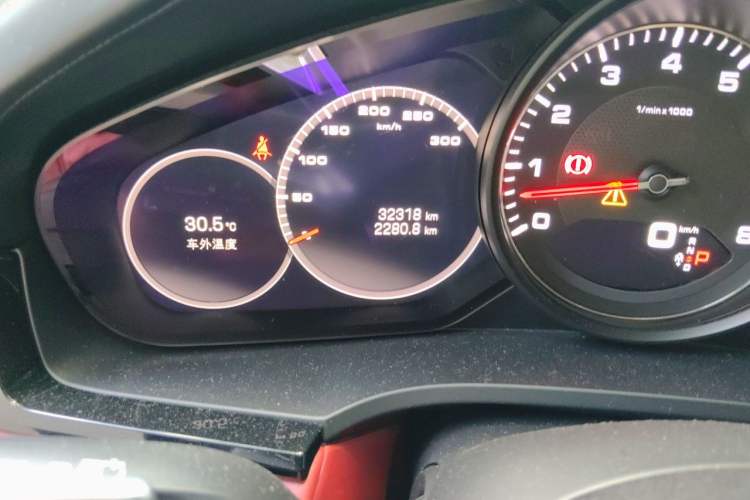 Used Porsche Cayenne  Odometer Close Up
