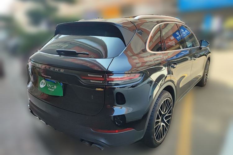 Used Porsche Cayenne 2022 Cayenne 3.0T Platinum Edition Rear Right 45 Deg