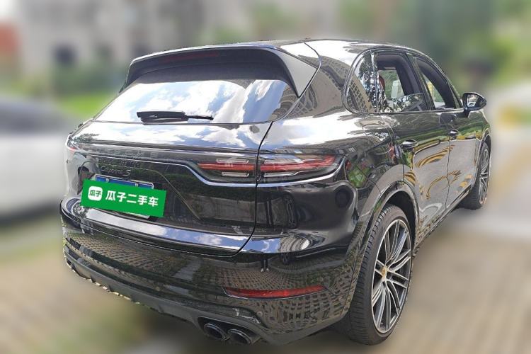 Used Porsche Cayenne 2022 Cayenne S 2.9T Platinum Edition Rear Right 45 Deg
