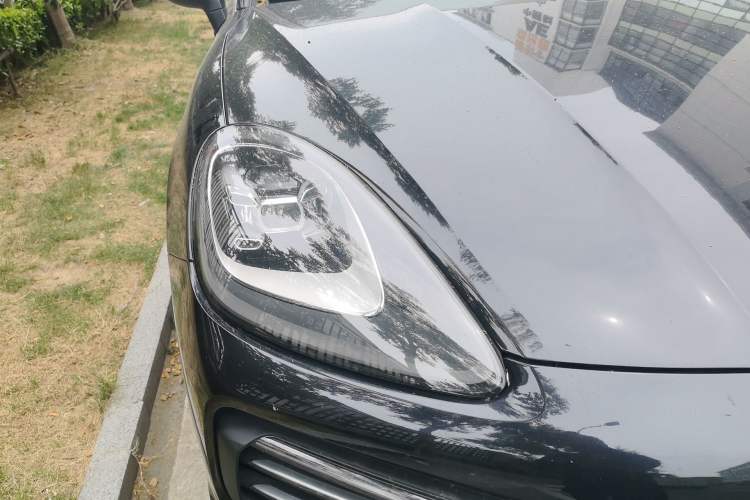 Used Porsche Cayenne 2022 Cayenne 3.0T Platinum Edition Right Front Headlight
