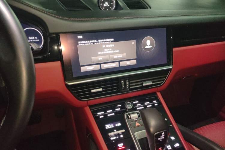 Used Porsche Cayenne 2022 Cayenne 3.0T Platinum Edition Audio And AC Panel