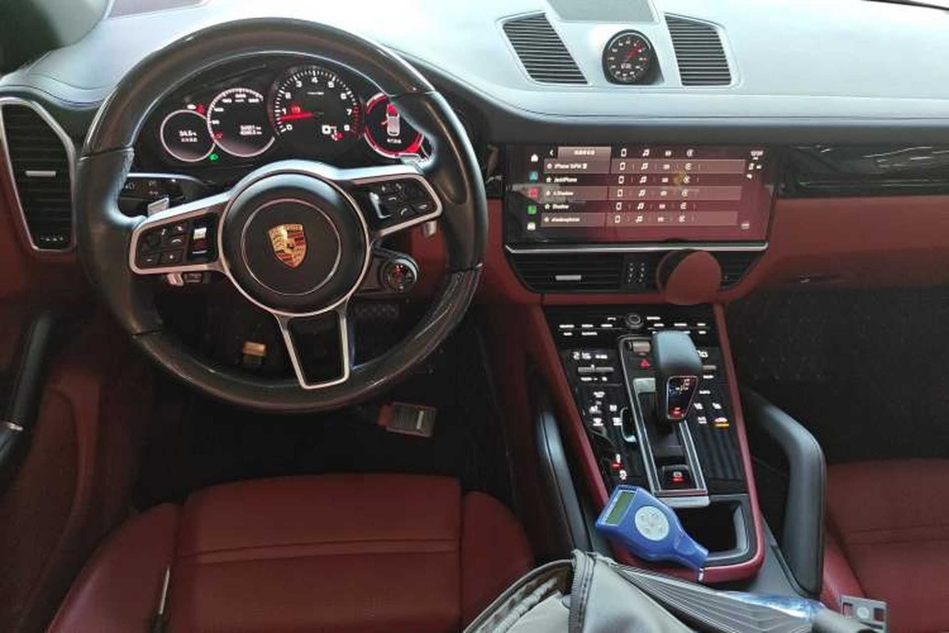Used Porsche Cayenne 2022 Cayenne 3.0T Platinum Edition Center Console
