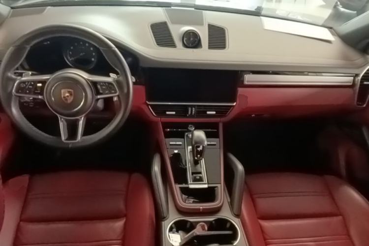 Used Porsche Cayenne 2022 Cayenne 3.0T Platinum Edition Center Console