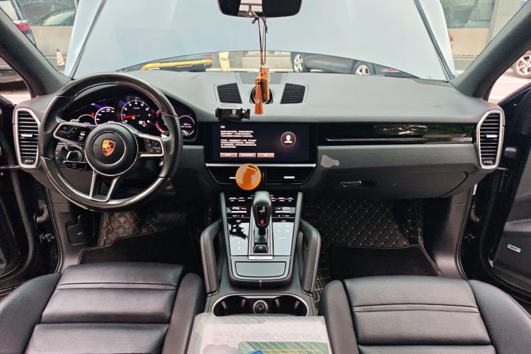 Used Porsche Cayenne  Center Console