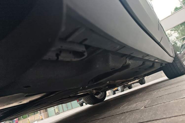 Used Porsche Cayenne  Chassis Rear Right