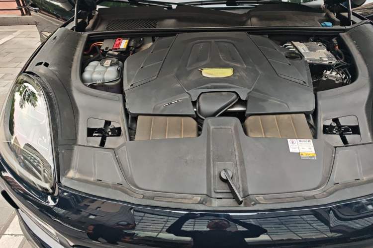 Used Porsche Cayenne  Engine Bay Right