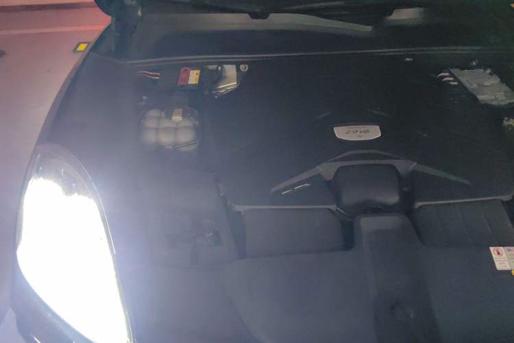 Used Porsche Cayenne 2022 Cayenne S 2.9T Platinum Edition Engine Bay Right