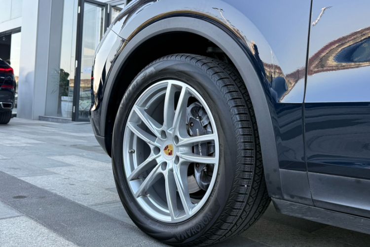 Used Porsche Cayenne 2022 Cayenne 3.0T Platinum Edition Exterior 3