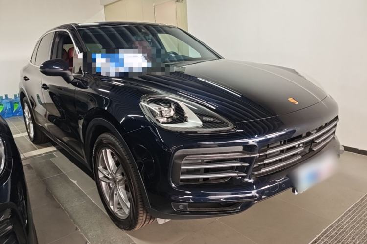 Used Porsche Cayenne 2022 Cayenne 3.0T Platinum Edition Front Right 45 Deg