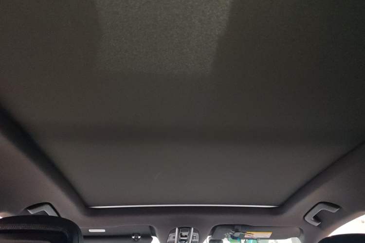Used Porsche Cayenne  Headliner