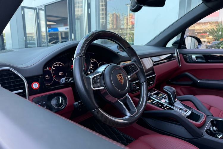 Used Porsche Cayenne 2022 Cayenne 3.0T Platinum Edition Interior 7