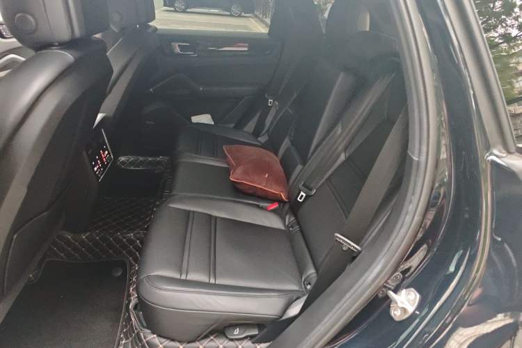 Used Porsche Cayenne  Left Rear Seat