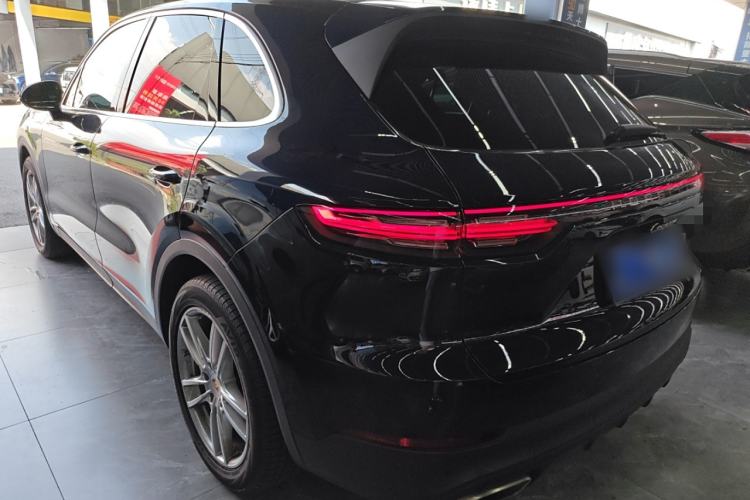 Used Porsche Cayenne 2022 Cayenne 3.0T Platinum Edition Left Side
